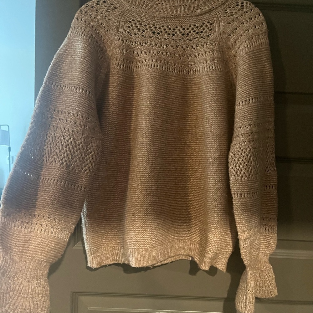 Women's Beige Sweater